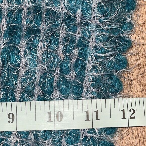 Olsenboye Womens Fuzzy Eyelash Knit infinity Scarf Teal OS‎ NWT - Picture 6 of 7